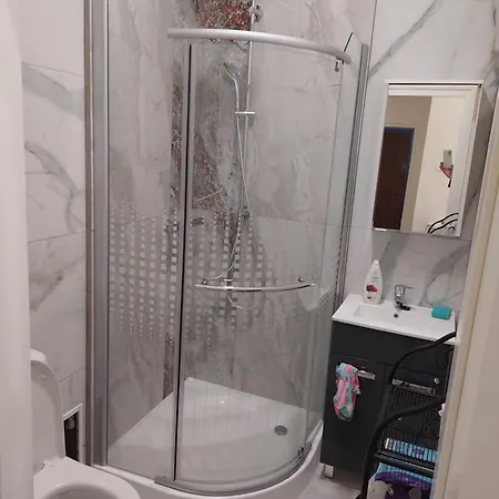 شقة Center Padre Pio Xxl كَشّا