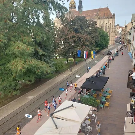 Center Padre Pio Xxl Lägenhet