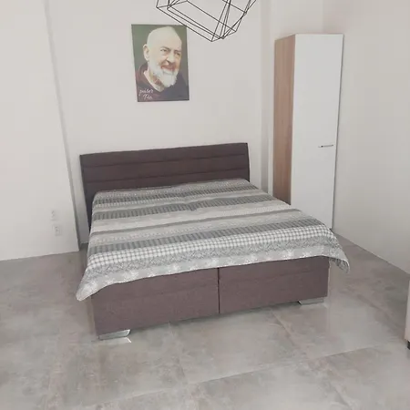 Apartament Center Padre Pio Xxl