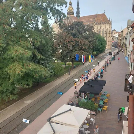 Center Padre Pio Xxl Apartament Koszyce